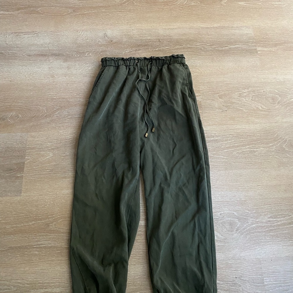 ZARA GREEN JOGGERS